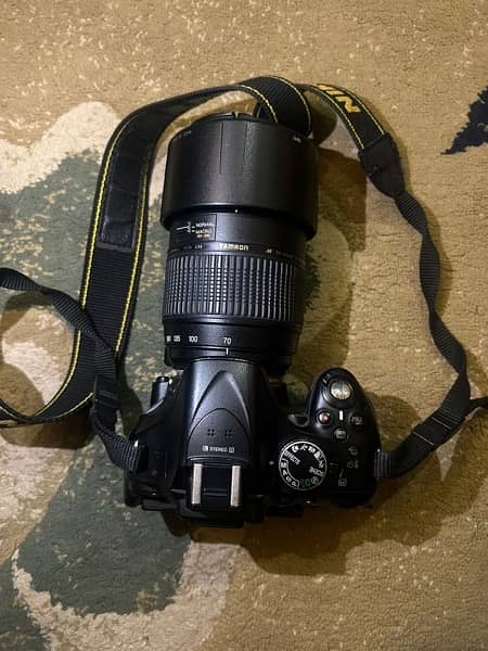 Nikon D5200 1