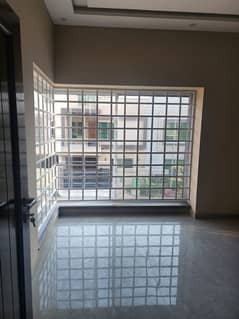 5 Marla House Like Brand New Available For Rent In Jinnah Block