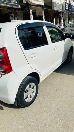 Toyota Passo 2013