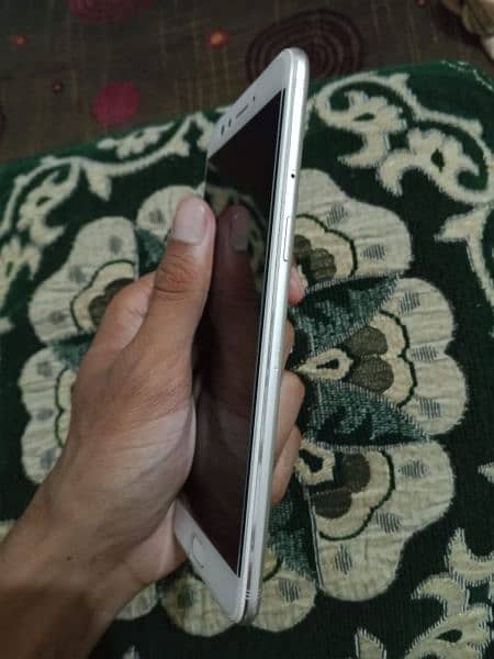 Oppo F3 plus ## 4/64 8