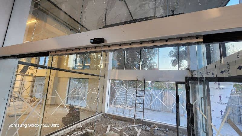 Automatic sliding glass doors// Sensor Door // Glass door 4