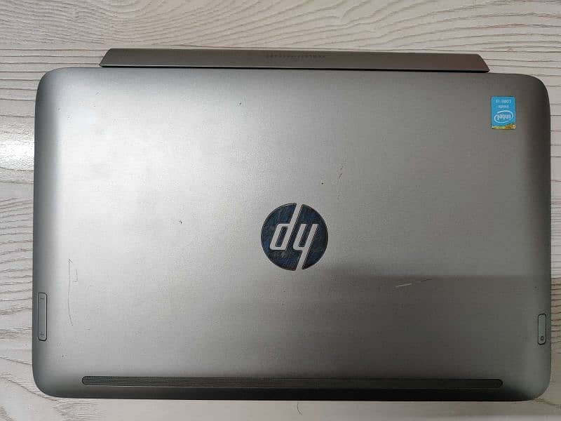 HP i3, 4th generation, touch & type. 0