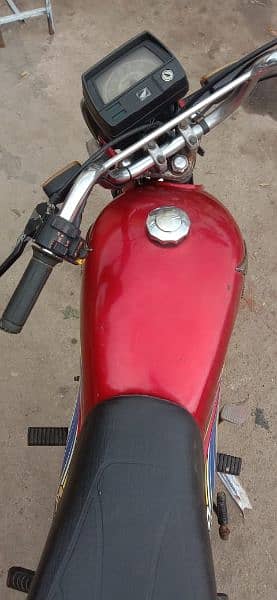 Honda cd 70 karachi number 2021. RS. 92 FILNA HA 5