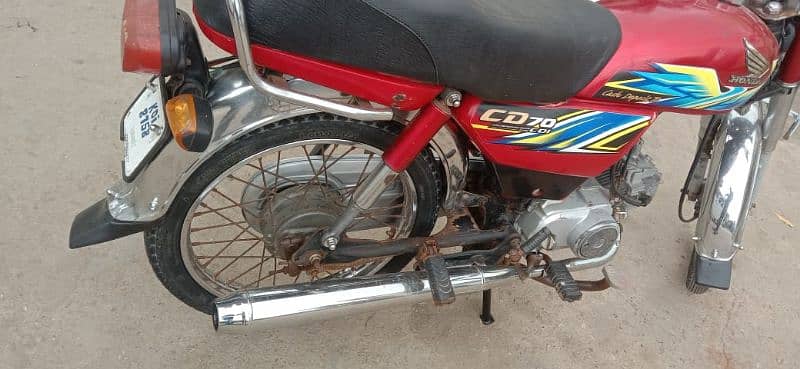 Honda cd 70 karachi number 2021. RS. 92 FILNA HA 6