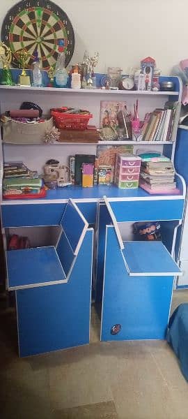 Kids study table with drawers and chairs urgent sale 1