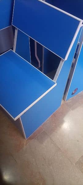 Kids study table with drawers and chairs urgent sale 5