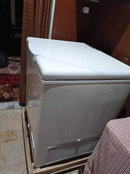 Haier Deep Freezer HDF-245 10/10 condition 1