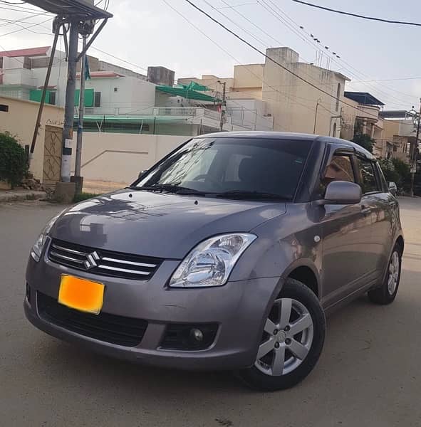 Suzuki Swift DLX Navigation, Manual (2018) 1