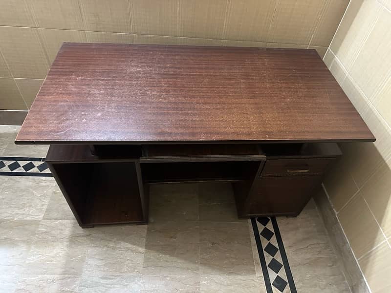 computer table | Office table | Wooden office table for sale 3