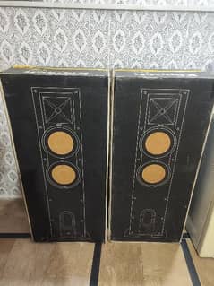 Klipsch Reference series R28F floorstanding speakers