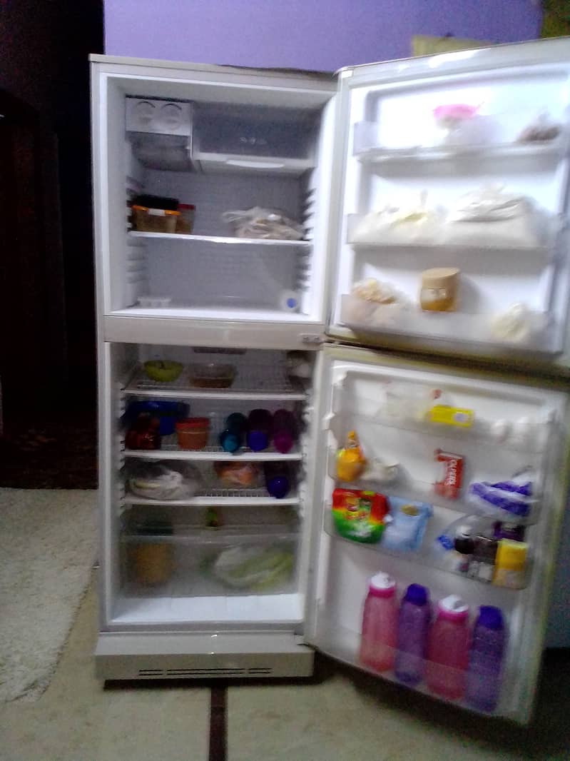 PEL Full Size Refrigerator For Sale 3