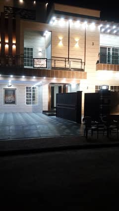 One Kanal Durable Luxiurious New House For Sale In Shaheen. 0