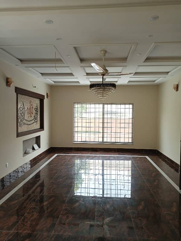 One Kanal Durable Luxiurious New House For Sale In Shaheen. 1