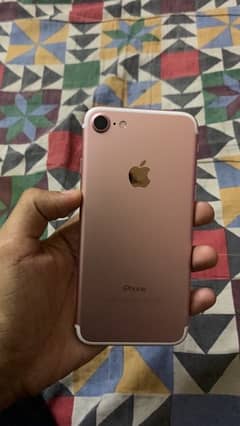 iphone 7 (128]* gb Rose gold Pta Approved