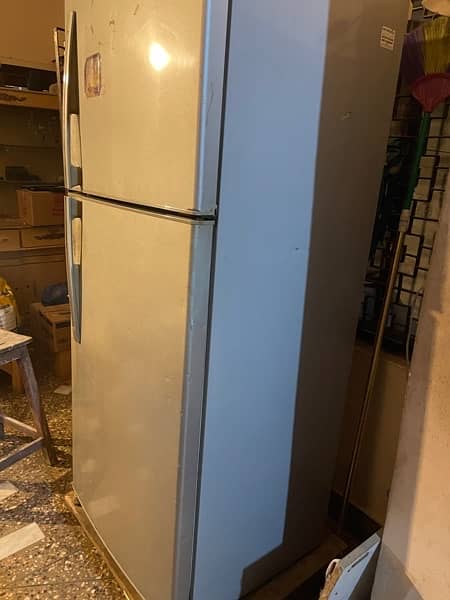 Hitachi Fridge 3