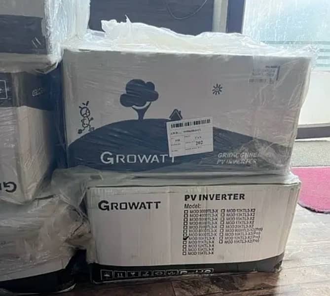 sale growatt inverter 10kw 15kw new box pack 3