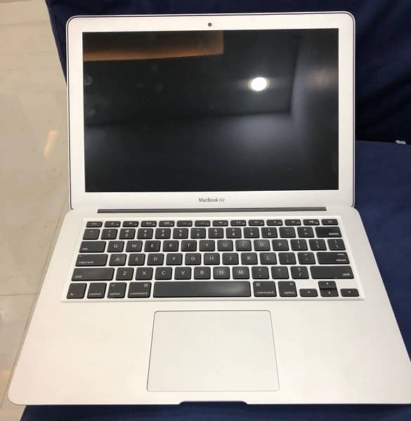 Apple MacBook Air (2012) Silver | Intel Core i7 | 8GB RAM | 512GB SSD 0