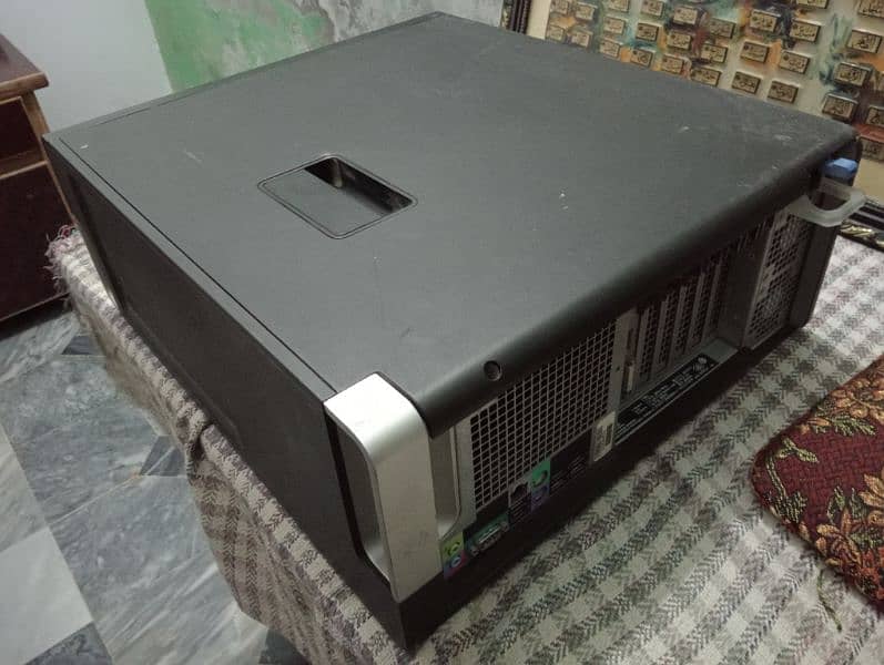 Dell Intel xeon e2620 PC with free keyboard 0