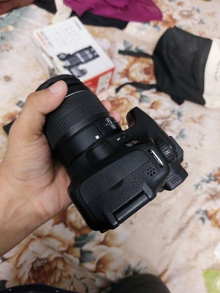 Canon EOS 60D (18=55)Stm lns 5