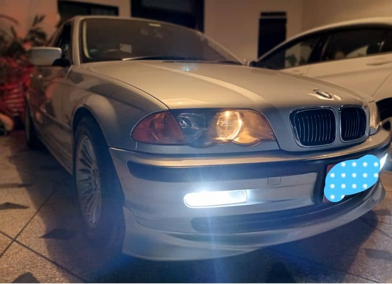 BMW 3 Series 2001 5