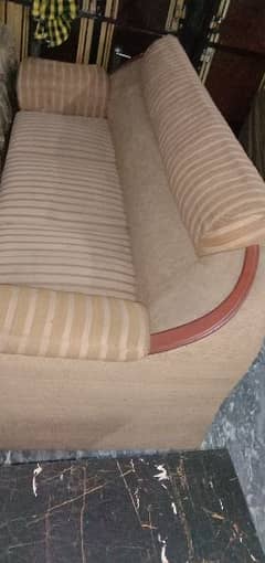 king size 6seater sofa set heavy sofa good conditions