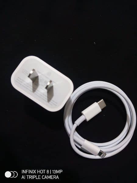 iPhone 14pro max Charger and Cable 20watt new 100% original. 2