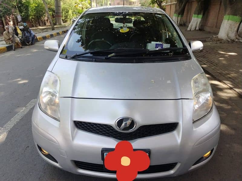 Toyota Vitz 10/13 totally genuine ALHAMDULILLAH 03006674692 2