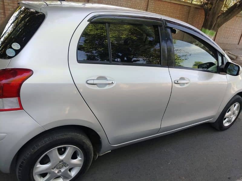 Toyota Vitz 10/13 totally genuine ALHAMDULILLAH 03006674692 5