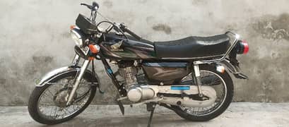 Honda CG-125 Black 2023 Model Total Genuine