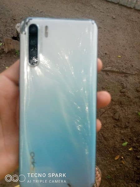 oppo f15 6