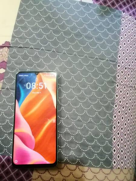 Realme C51 4/64 new condition only 7day used 1