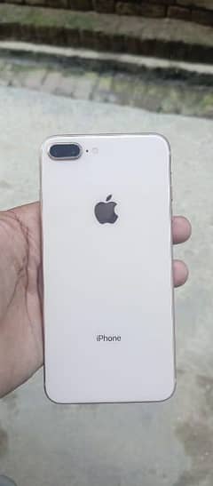 Iphone8 plus golden colour 64gb Nonpta Neat&Clean /whtp 03487183774