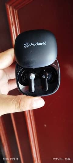 Audionic Airbud 550 Used 4 days only