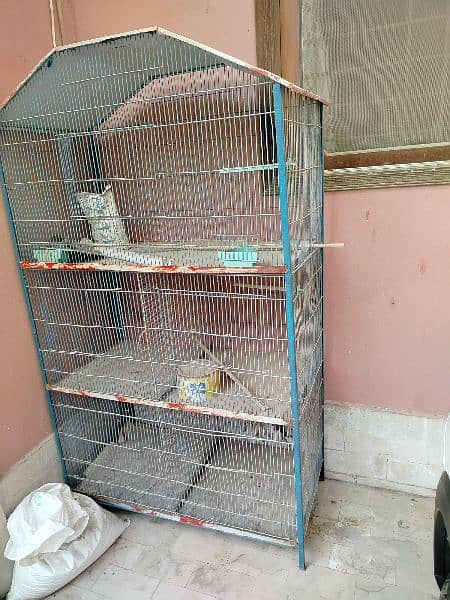 Birds cage 5 portion and a wooden cage for sell 0