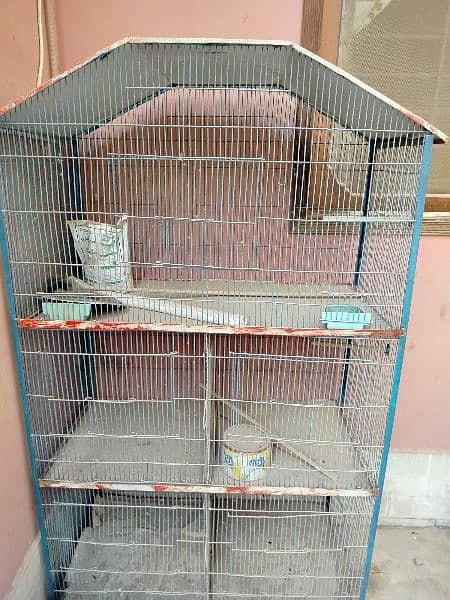 Birds cage 5 portion and a wooden cage for sell 1