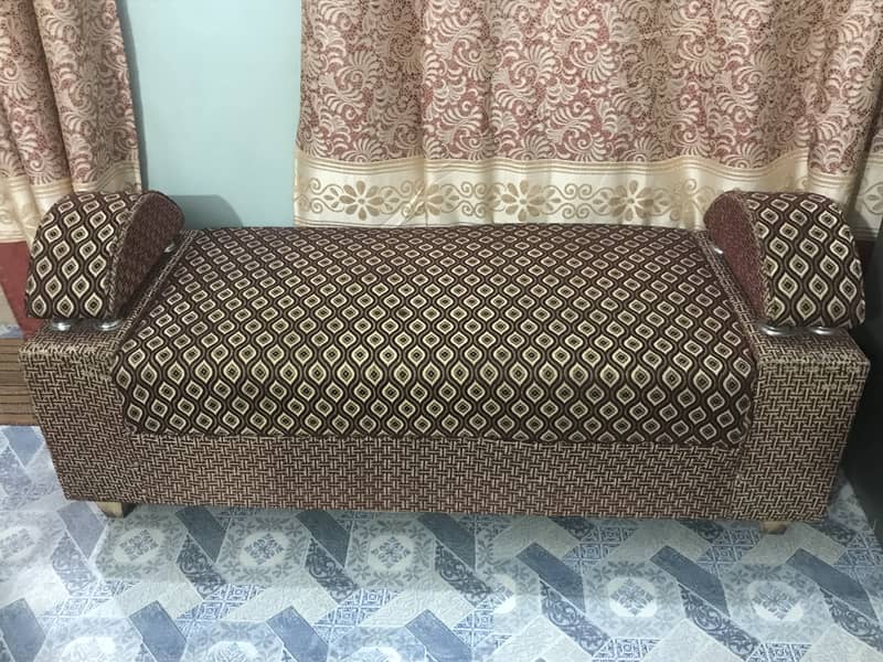 7 Seater sofa set in good condition 2