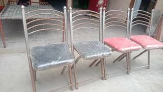 Folding Set 4 chairs & 1 Table