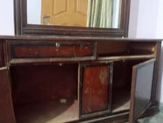 dressing mirror & table for sale 0