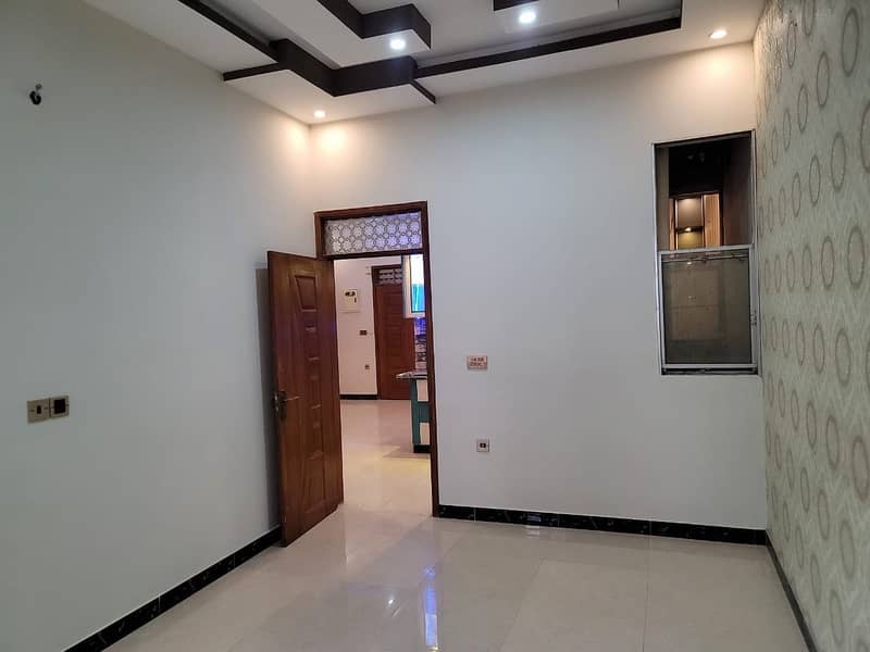 1st Floor single belt 3 bed dd 1250 sqft flat for sale in Karachi University CHS 11