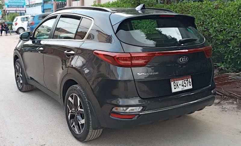 KIA Sportage 2022 4