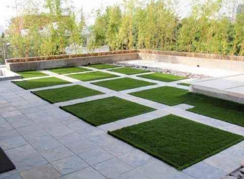 Artificial Grass Carpet/Vinyl Floor Tiles. 10