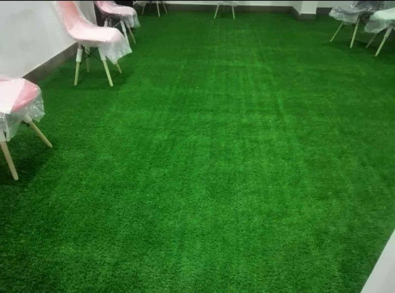 Artificial Grass Carpet/Vinyl Floor Tiles. 13