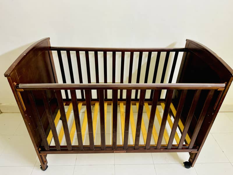 Baby COT/ Bed 0