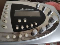 Alesis guitarist play mate