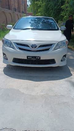 Toyota Corolla Altis 2013