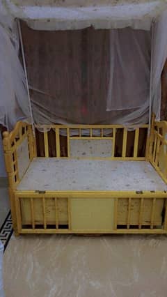 baby bed and cradle