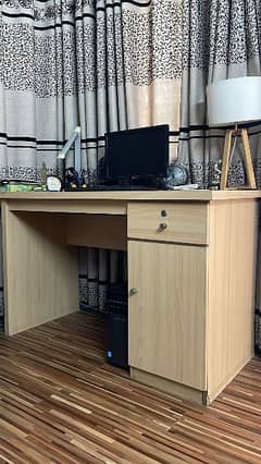 computer table