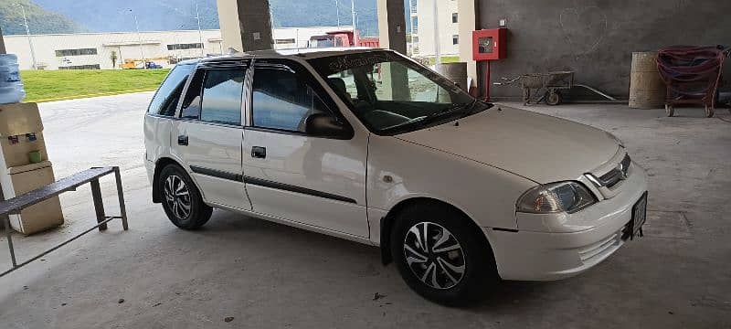 Suzuki Cultus VXR 2015 3