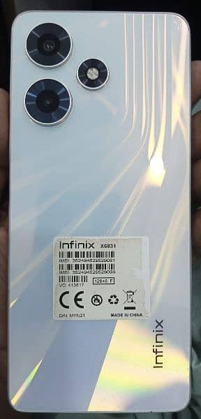 Infinix hot 30 8GB 128GB for sale urgent 5