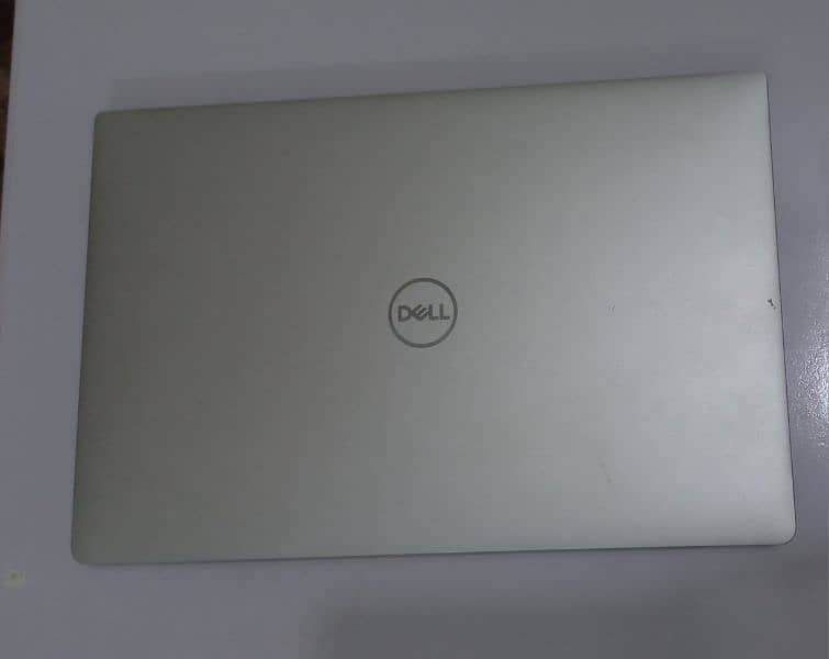 Dell XPS 13 i7 - 10th Generation 1